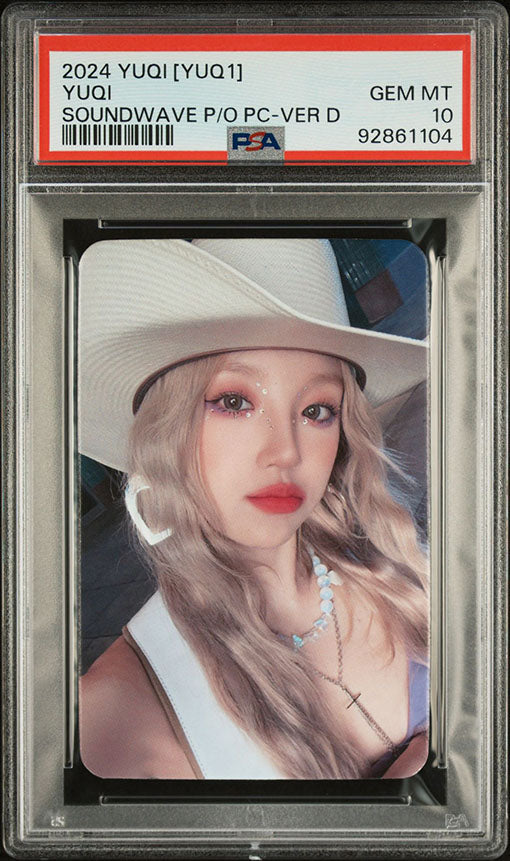 2024 YUQI (YUQ1) YUQI SOUNDWAVE PRE0RDER PHOTOCARD GEM MINT PSA 10
