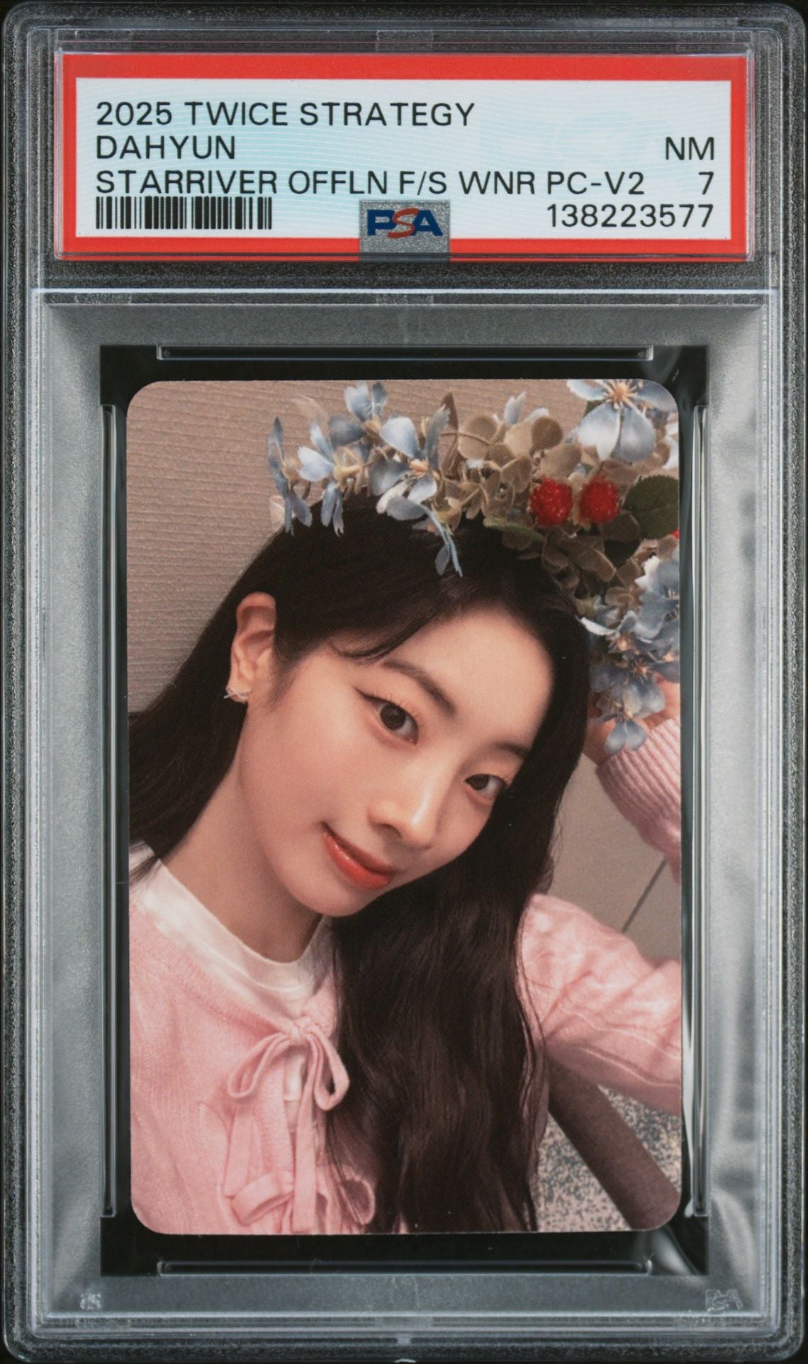 DAHYUN 2025 TWICE 14TH MINI ALBUM STRATEGY STARRIVER OFFLINE FANSIGN WINNER BONUS SELFIE PHOTOCARDS VERSION 2 NEAR MINT PSA 7