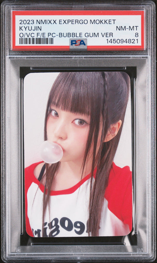 KYUJIN NMIXX 1ST EP EXPERGO MOKKET VIDEO CALL & OFF-LINE FANSIGN EVENT BUBBLE GUM VER. NEAR MINT - MINT PSA 8