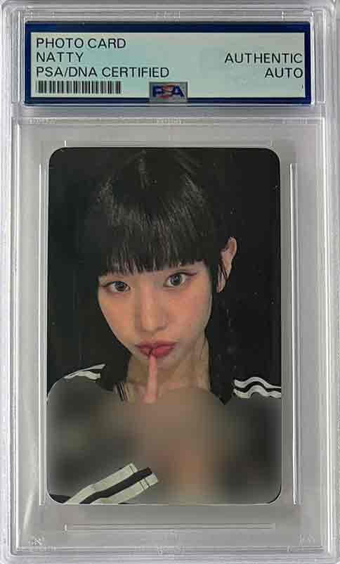 NATTY KISS OF LIFE HAND SIGNED PHOTOCARD PSA/DNA CERTIFIED